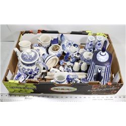 FLAT OF DELFTWARE STYLE CHINA