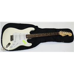 STARCASTER BY FINDER WHITE GUITAR WITH SOFT CASE.