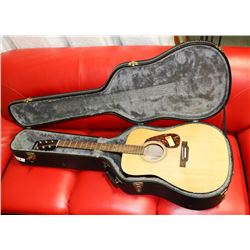 ETERNA BY YAMAHA NATURAL GUITAR WITH HARD CASE.
