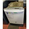 Image 1 : GE BUILT-IN TALL TUB DISHWASHER, STAINLESS TUB
