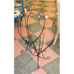 SET OF 2 FOLDABLE DECORATIVE METAL