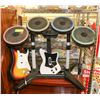 Image 1 : GUITAR HERO DRUMSET & 2 GUITARS (1 IS FENDER)