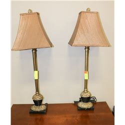 SET OF 2 BROWN DECORATIVE LAMPS -