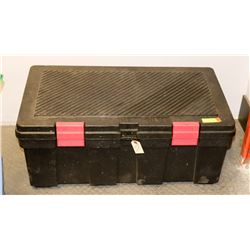 PLANO STORAGE TOTE/BOX 36"X18"X4".