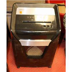 STAPLES BRAND PROFESSIONAL PAPER SHREDDER.