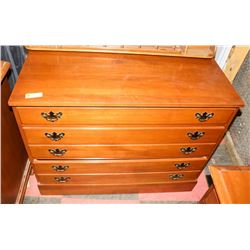 VILAS MAPLE THREE DRAWER DRESSER, 39"X18"X31".