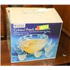 Image 1 : COLONIAL PUNCH BOWL SET.