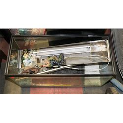 AQUARIUM WITH ACCESSORIES.