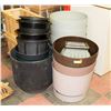 Image 1 : LOT OF 20 ASSORTED OUTDOOR PLANT POTS