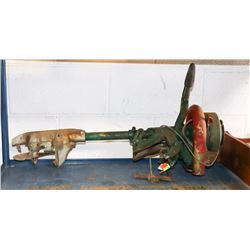VINTAGE JOHNSON BOAT MOTOR FOR RESTORATION.
