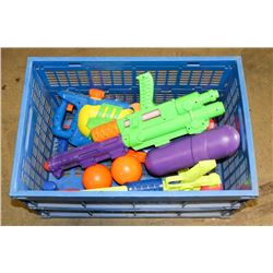 LOT OF 4 KIDS WATER GUNS