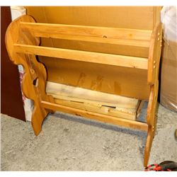 PINE SADDLE RACK,