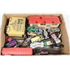 Image 1 : FLAT OF COLLECTABLE TOYS & VINTAGE TRAIN ITEMS