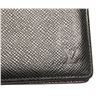 Image 5 : Louis Vuitton Green Taiga Leather Bifold Wallet