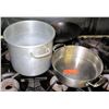 Image 1 : Qty 2 Misc Pots & Pans - Large Sauce Pot & Sauté Pan w/ Handles