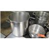 Image 7 : Qty 5 Large Misc Stock Pots w/ Stainless Pasta Inserts