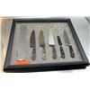 Image 1 : Display: 4 Stages of a Knife