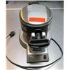 Image 1 : Waring Pro Professional Restaurant Style Double Waffle Maker