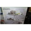 Image 3 : Multiple Serving Dishes in Box, Rice Cooker, Vacuum Food Sealer, etc