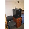 Image 1 : Two filing cabinets, small desk lamp and an office chair