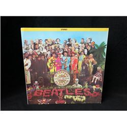 THE BEATLES "SGT. PEPPERS LONELY HEARTS CLUB BAND" VINYL RECORD