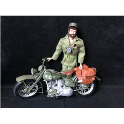 1970'S ADVENTURE TEAM G.I JOE FIGURE W/ HARLEY DAVIDSON MOTORCYCLE
