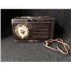 Image 1 : 1948 General Electric Model C66 Clock Radio