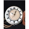 Image 2 : VINTAGE CLOCKS LOT
