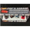 Image 2 : Hot Wheels Pop's Garage Vehicle Set