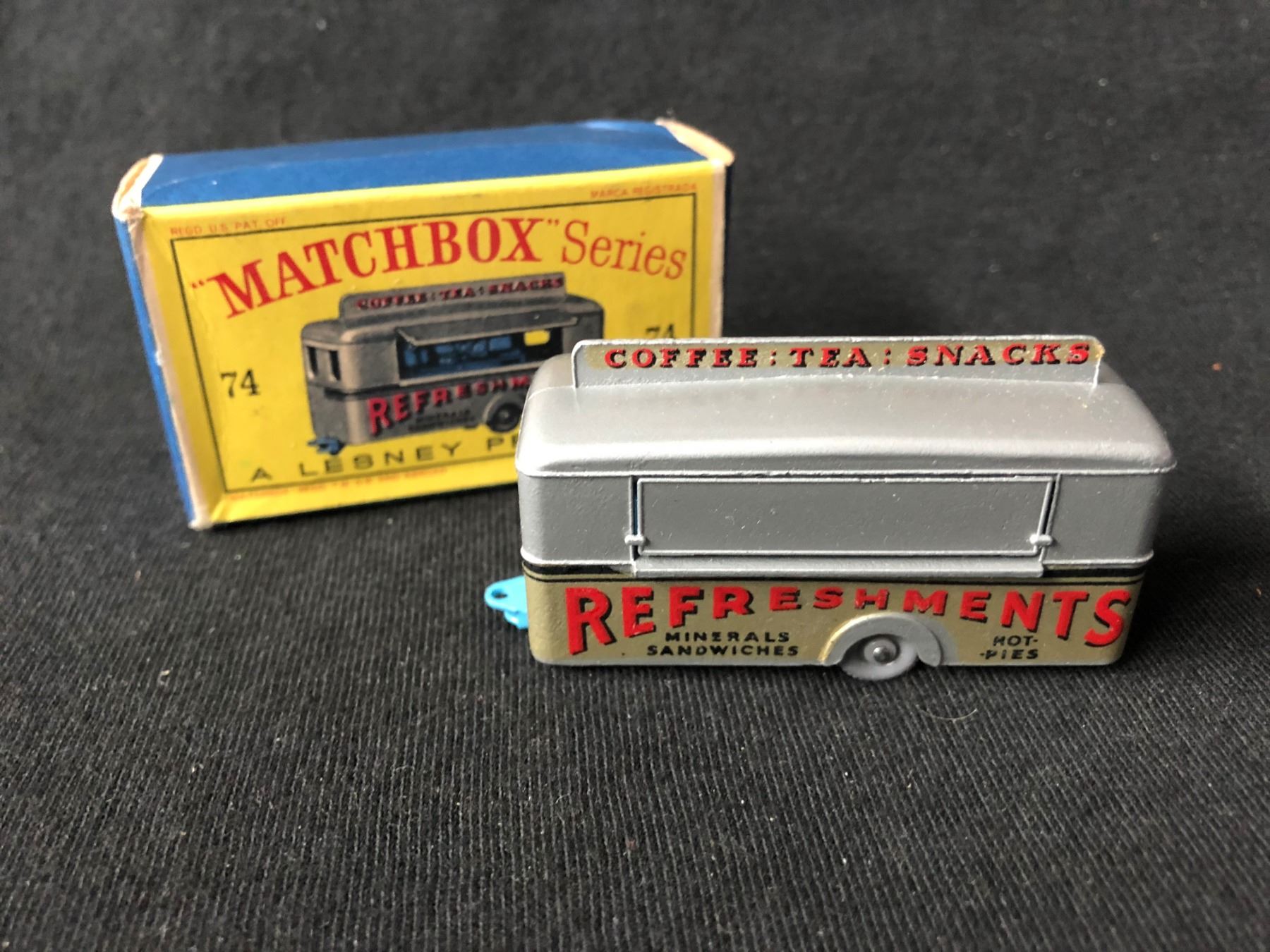 lesney mobile canteen no 74