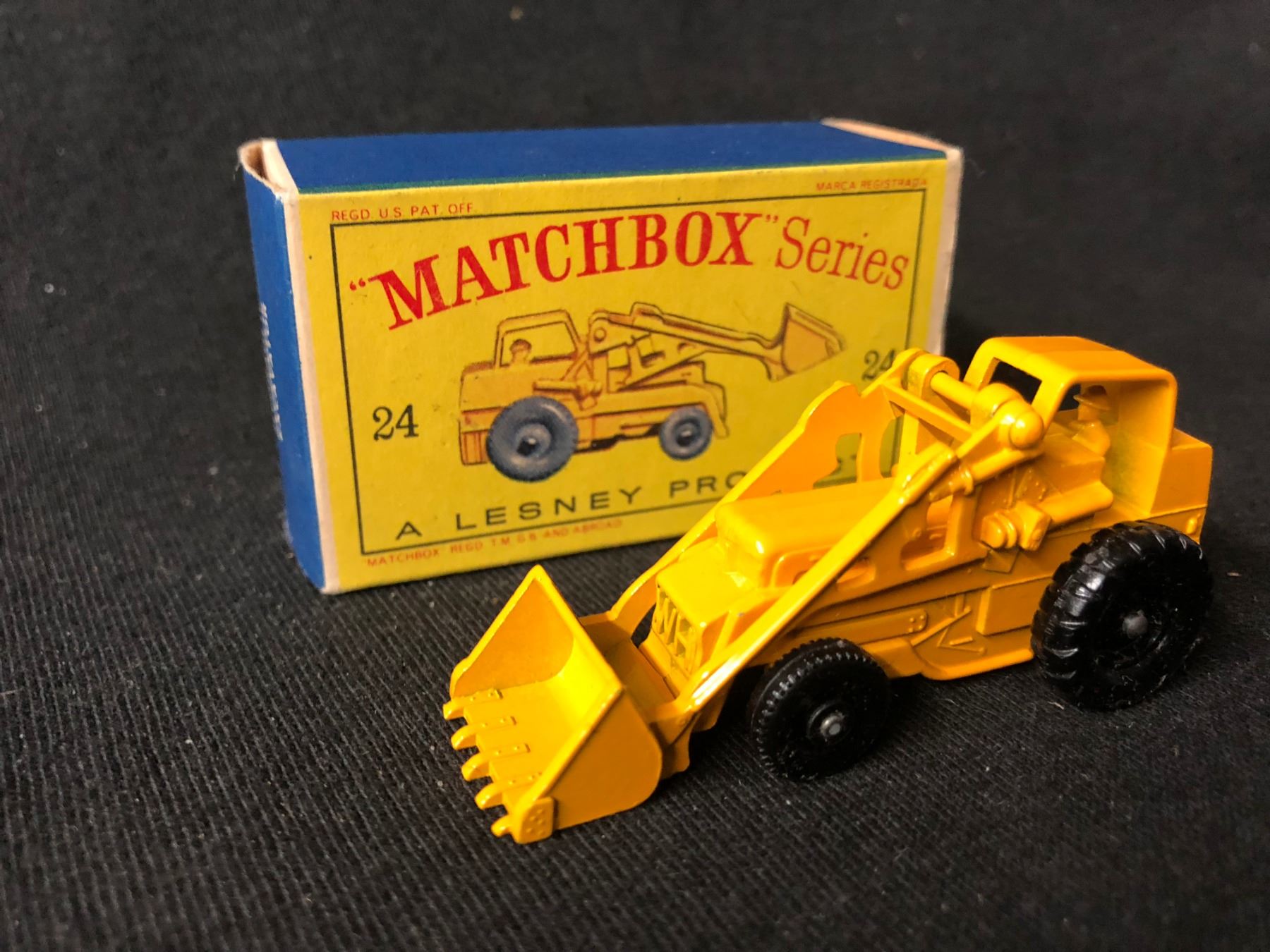 Vintage Lesney Matchbox Series 24 HYDRAULIC EXCAVATOR
