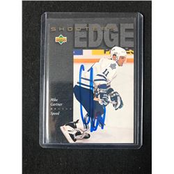 1994-95 Upper Deck #230 Mike Gartner Autographed Hockey Card