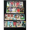 Image 1 : VINTAGE HOCKEY TRADING CARDS LOT