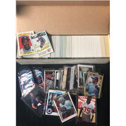 MIXED SPORTS CARD LOT