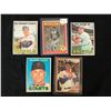 Image 1 : VINTAGE BASEBALL CARD LOT