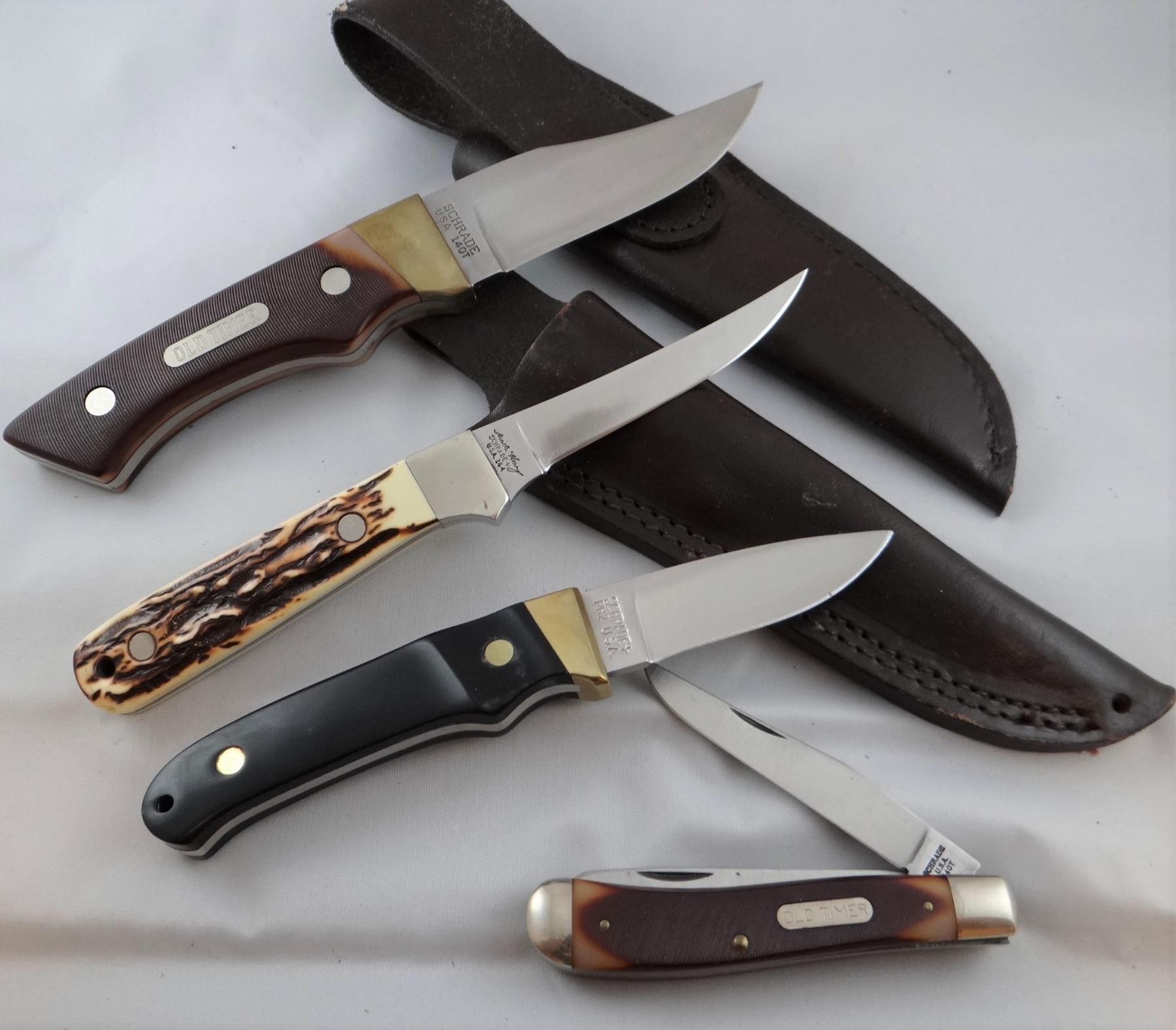 4 knives OldTimer jack knife, 2 Schrade, 1 Uncle Henry