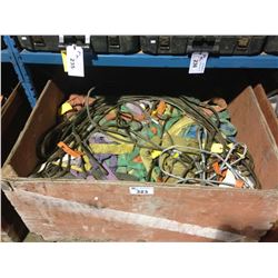 PALLET BIN OF ASSORTED HEAVY LIFTING CABLES / STRAPS