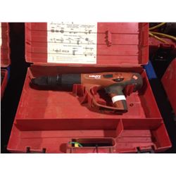 HILTI DX-460 GENERAL PURPOSE POWDERED ACTUATED TOOL IN CASE