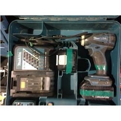 MAKITA 18V CORDLESS DRILL WITH 2 BATTERIES & CHARGER IN CASE