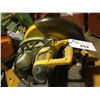 Image 2 : DEWALT DW-872 ELECTRIC METAL / WOOD CUTTING CHOP SAW