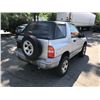 Image 2 : 2002 CHEVROLET TRACKER VIN 2CNBE18C226915517