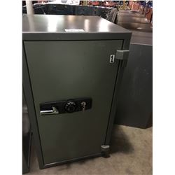 GREY SINGLE DOOR 46" X 25" X 25" FIRE RESISTANT COMBONATION / KEY SAFE