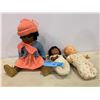 Image 1 : LOT OF 3 VINTAGE DOLLS