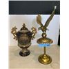 Image 2 : ANTIQUE SOLID EAGLE ON STAND & DECORATIVE VASE