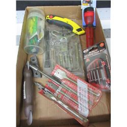 Assortment of Tools / Puller Set / Flashlight / Stanley Knife / Spade bit set