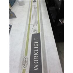 Worklight / Bench Light with 110 cord ready to plug in 5ft cord / plug / pull