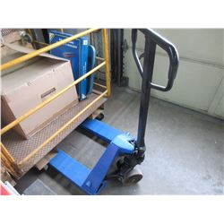 5500KG Pallet Jack / Exellent Condition