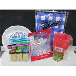 Camping & Picnic Bundle / 100 plates , 16 cups , cutlery , tablecloth , toothpics