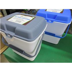 2 New Pet Food Bins with Lids 2 Gallon / keep food fresh and pests out