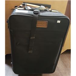 JORDACHE CARRYON SUITCASE